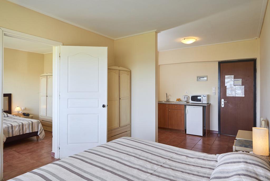 Nautica Bay Hotel Порто Хели Экстерьер фото